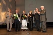 AWO verleiht Regine-Hildebrandt-Medaille an Manfred Stolpe