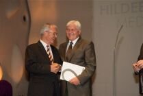 AWO verleiht Regine-Hildebrandt-Medaille an Manfred Stolpe