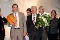 AWO verleiht Regine-Hildebrandt-Medaille an Manfred Stolpe