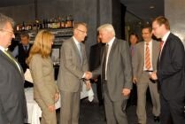 AWO verleiht Regine-Hildebrandt-Medaille an Manfred Stolpe