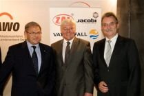 AWO verleiht Regine-Hildebrandt-Medaille an Manfred Stolpe
